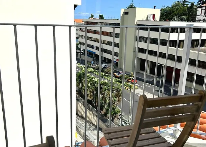 Social Happiness Apartment Funchal (Madeira)