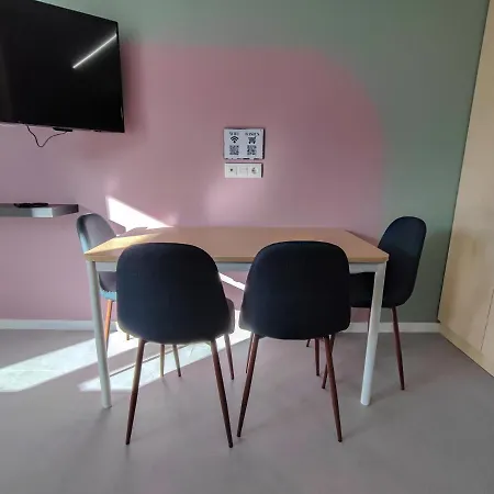 Social Happiness Appartement *