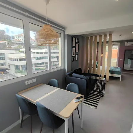 Social Happiness * Funchal (Madeira)