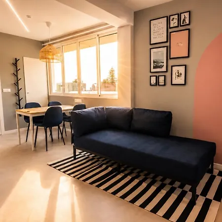 Social Happiness Appartement