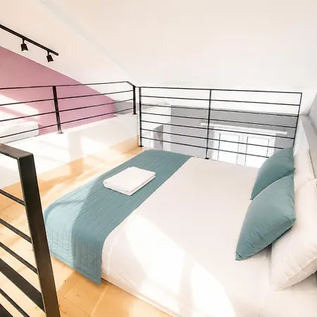 Apartament Social Happiness *