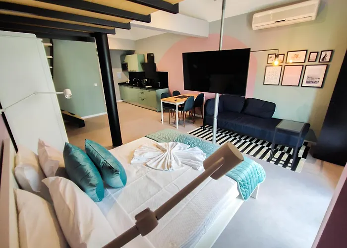 Social Happiness Apartment