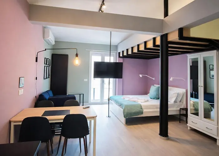 Social - Happiness Funchal (Madeira)