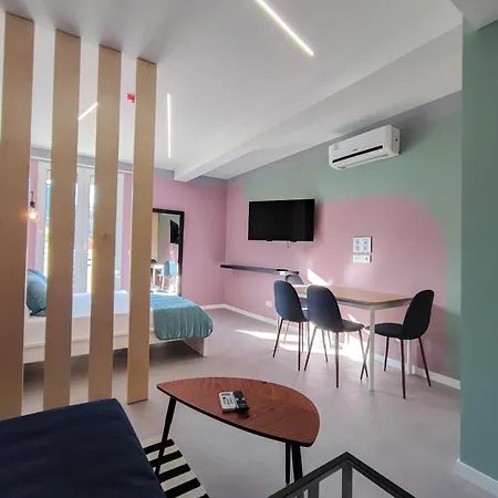 Social Happiness Апартаменты *