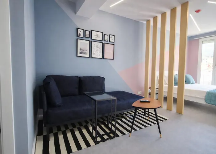 Апартаменты Social Happiness *