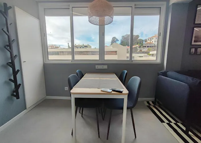 Social Happiness * Фуншал