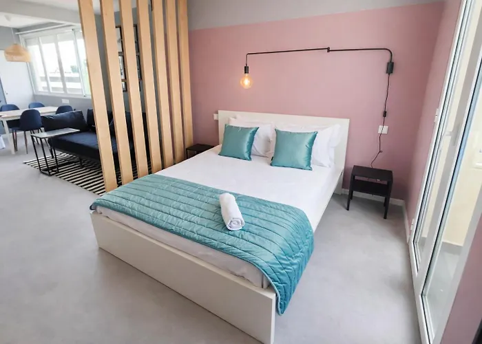 Апартаменты Social Happiness *