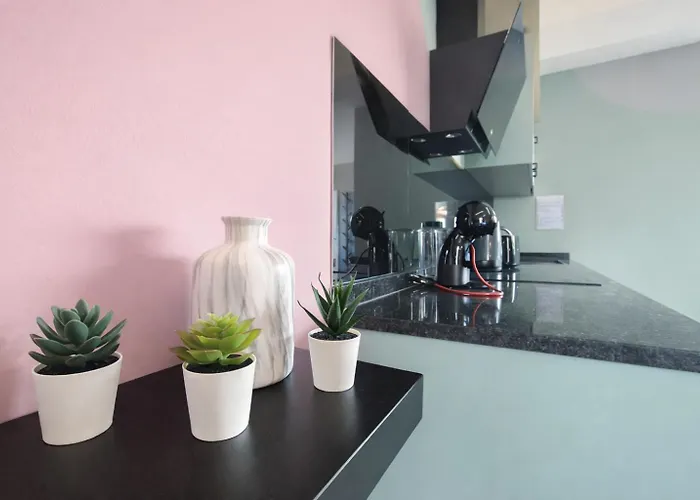 Social Happiness * Фуншал