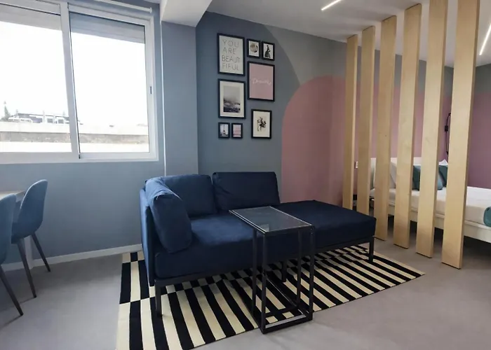 Апартаменты Social Happiness Фуншал