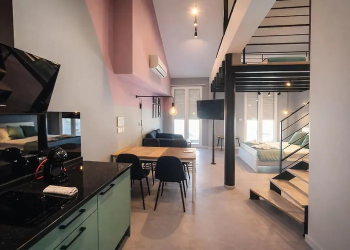 Social Happiness Апартаменты Фуншал